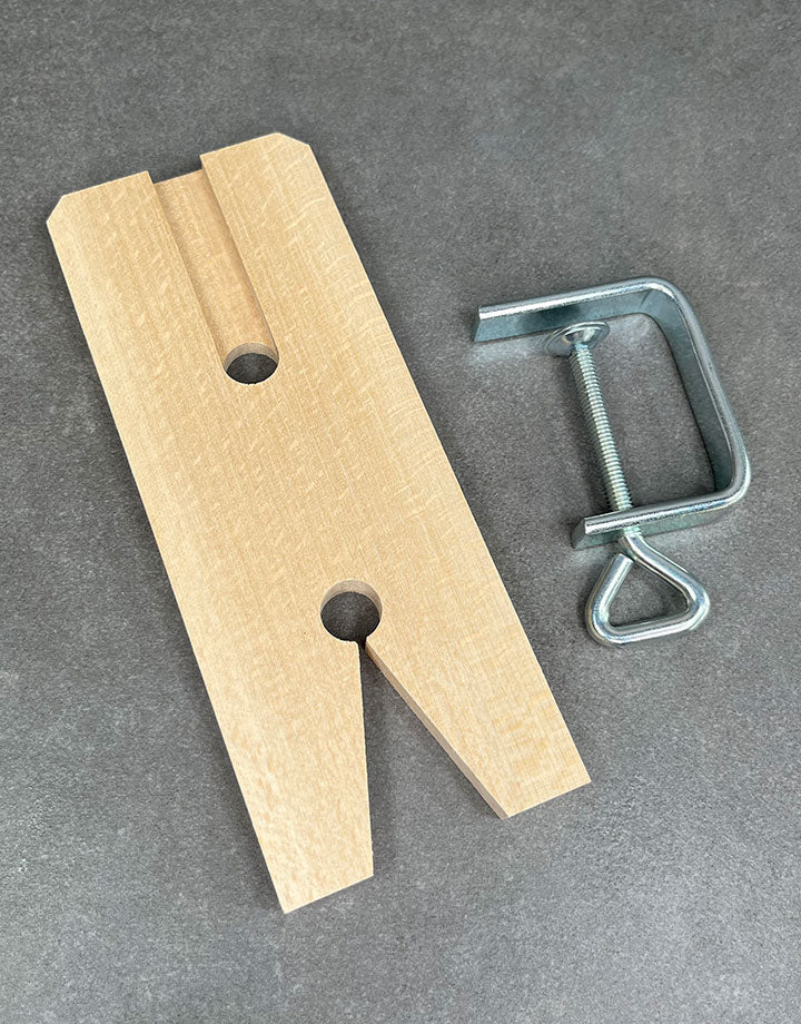 13-361 = Clamp On Bench Pin with "V" Slot
