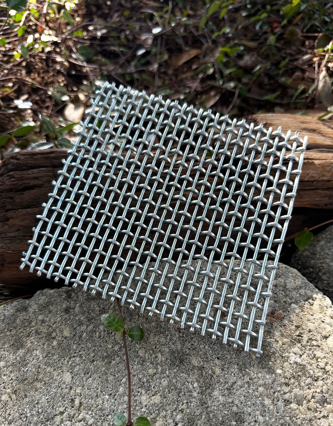14-327 = Heavy Duty Metal Heating Screen for Tripod 6"x6"