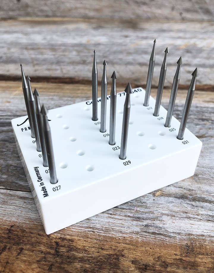 77.1640 = Cone Bur Set TUNGSTEN/VANADIUM (0.9 to 3.1mm) 12pcs