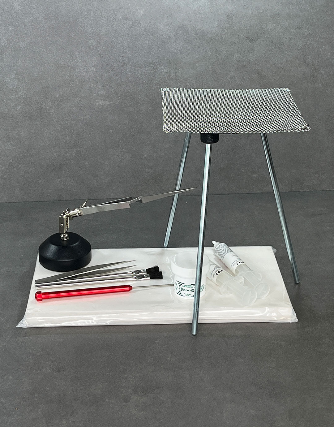 80-114 = Deluxe Soldering Kit