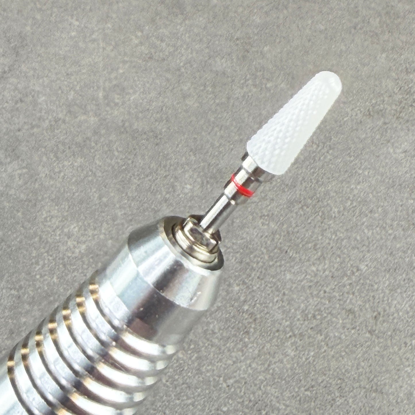 BR940X = Non-Clogging Wax Carving Burs