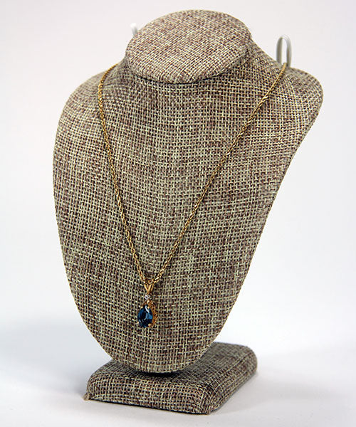 DCH3896 = Burlap Necklace Bust 6" H