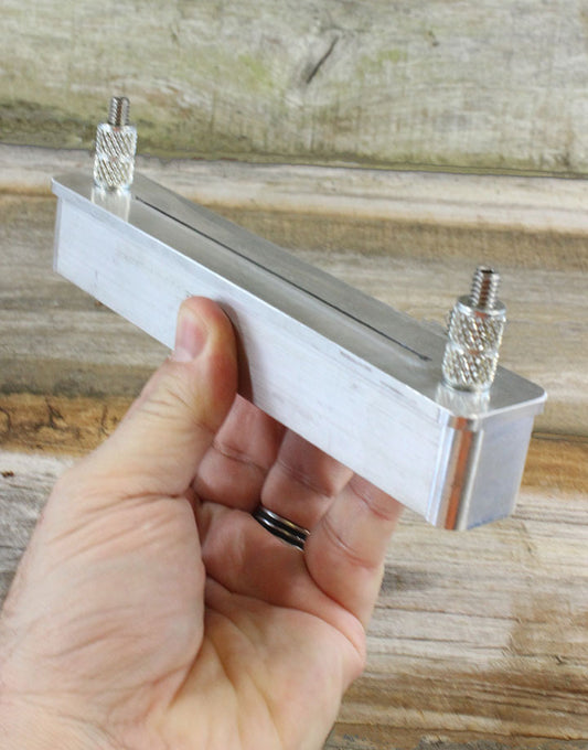 MD310-02 = Coil Holding Jig for PEPE Tools Jump Ring Maker