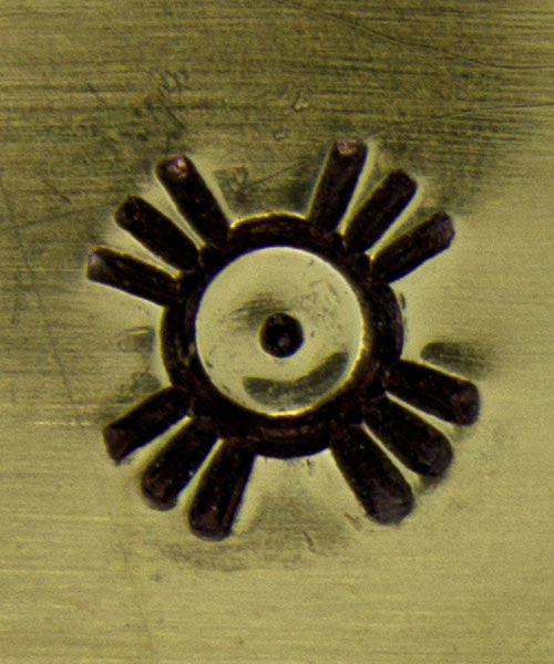 PN5677 = DESIGN STAMP 6mm - sun