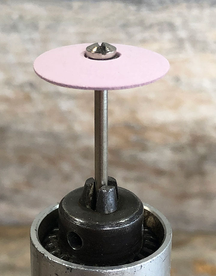 ST1334 = Sil-Car Medium Knife Edge Polishing Wheel (pkg/10)