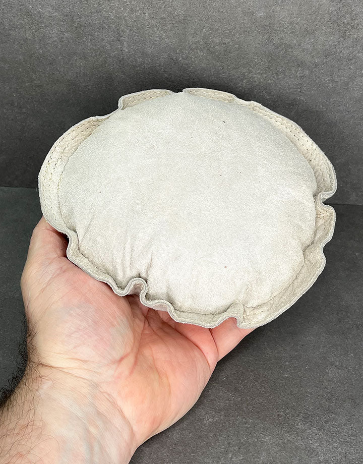 DA5708 = Leather Sand Bag Round 7'' Diameter