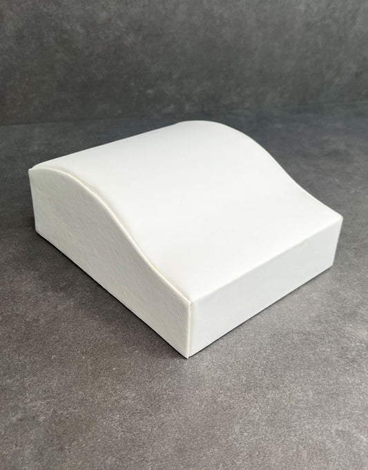 DBR6311 = White Leatherette Contoured Bracelet Ramp