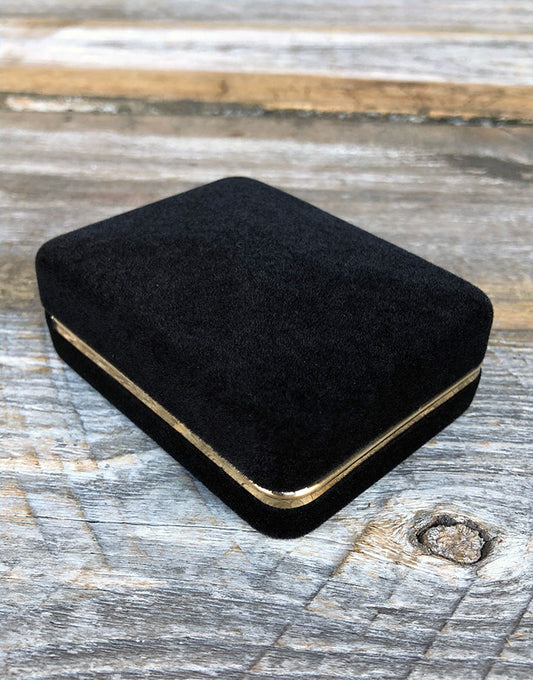DBX1632 = Black Rich Velvet Earring Box with ''T'' Form & Goldtone Trim (Each)