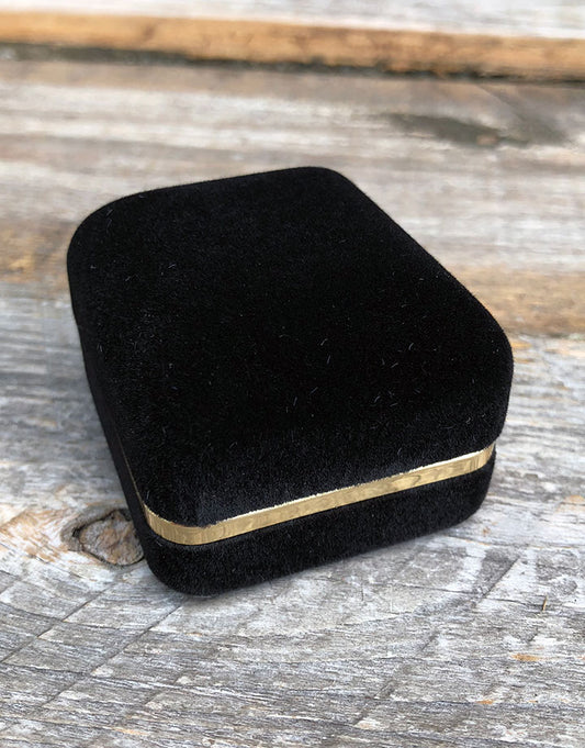 DBX1636E = Black Rich Velvet Earring Box with Goldtone Trim (Each)