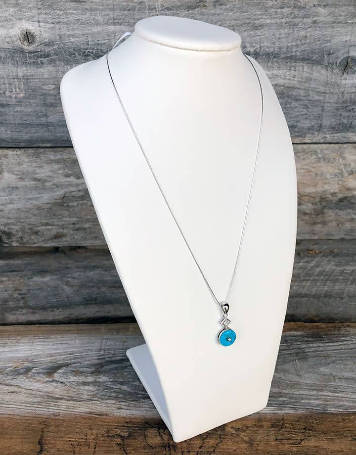 DCH6827 = Leatherette Necklace Bust 10-3/8'' H
