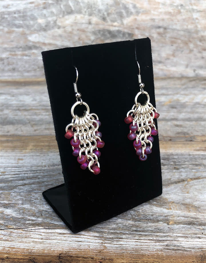 DER001 = Earring or Pendant Display - black-velvet (Pkg of 3)