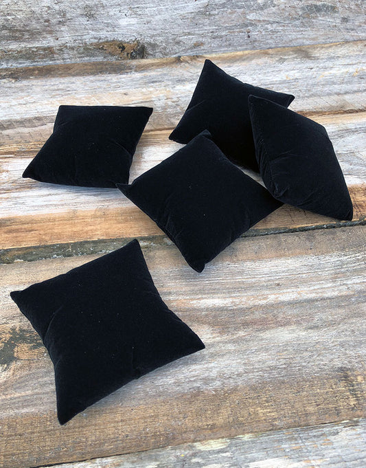 DIS1120 = Value Velvet Pillow for Watches or Bracelets 4''x4'' (Pkg of 5)