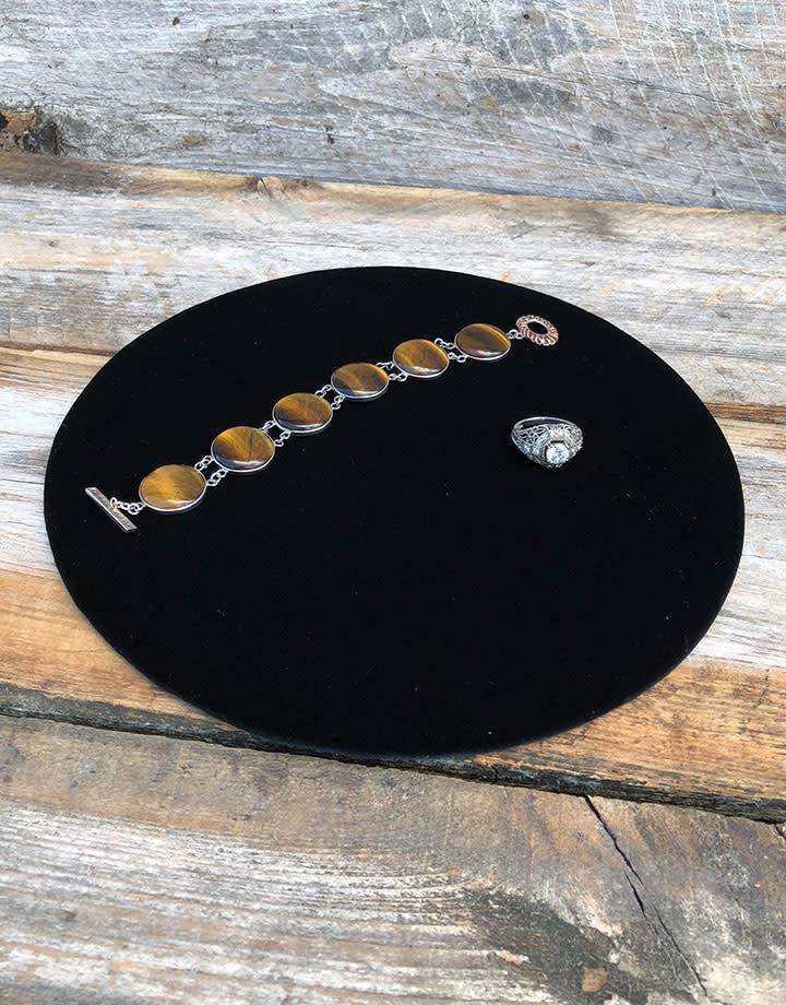 DIS1318 = black-velvet Round Display Pad 9''