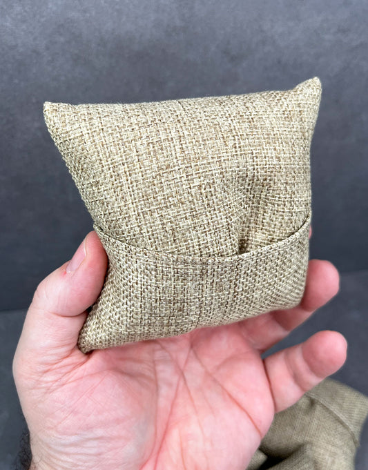 DIS3120 = Burlap Pillow for Watches or Bracelets 4"x4" (Pkg of 5)
