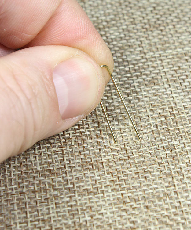 DPD1001 = Gold Color U-Pin (Pkg of 1000)