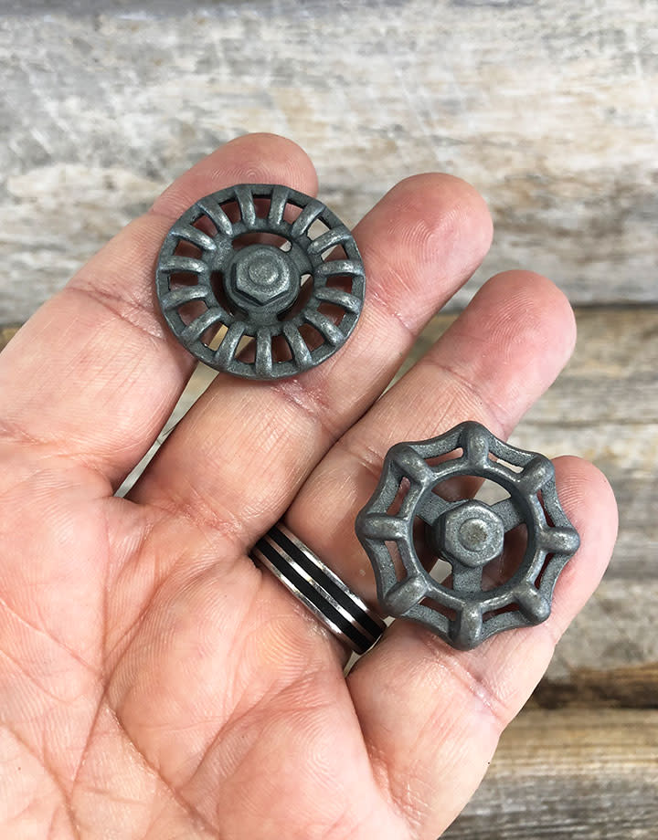 EB2044 = Faucet Knobs by Tim Holtz (Pkg of 4)