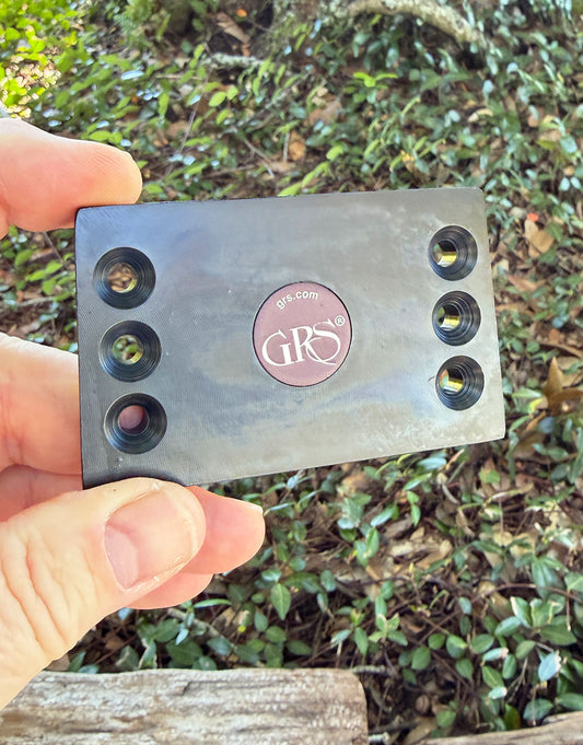 G04557 = GRS MOUNTING PLATE for BENCHMATE