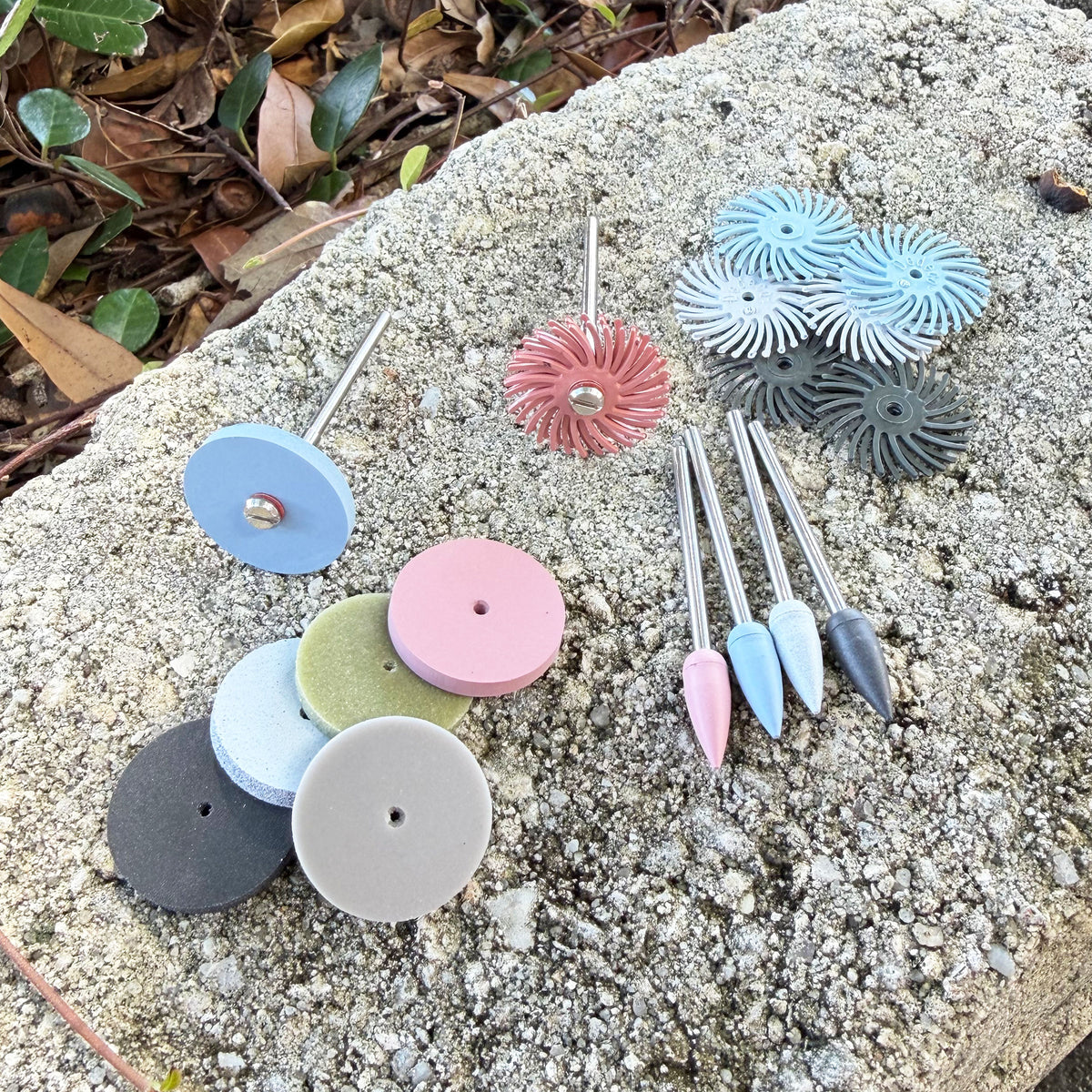 MO4410 = Micromotor & Premium Abrasive Starter Kit