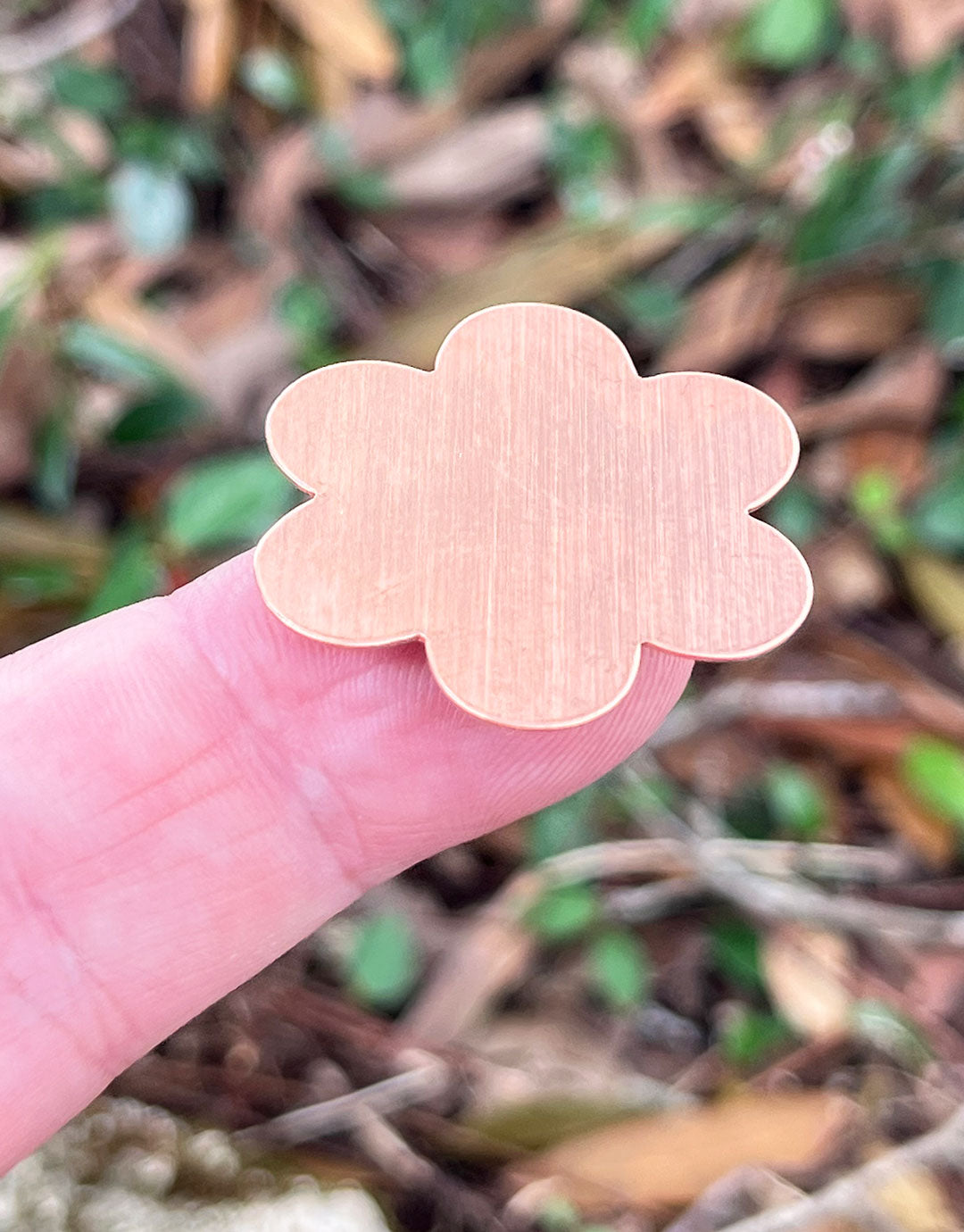 MSC40724 = COPPER SHAPE - FLOWER 24ga 1-3/8'' (Pkg of 6)