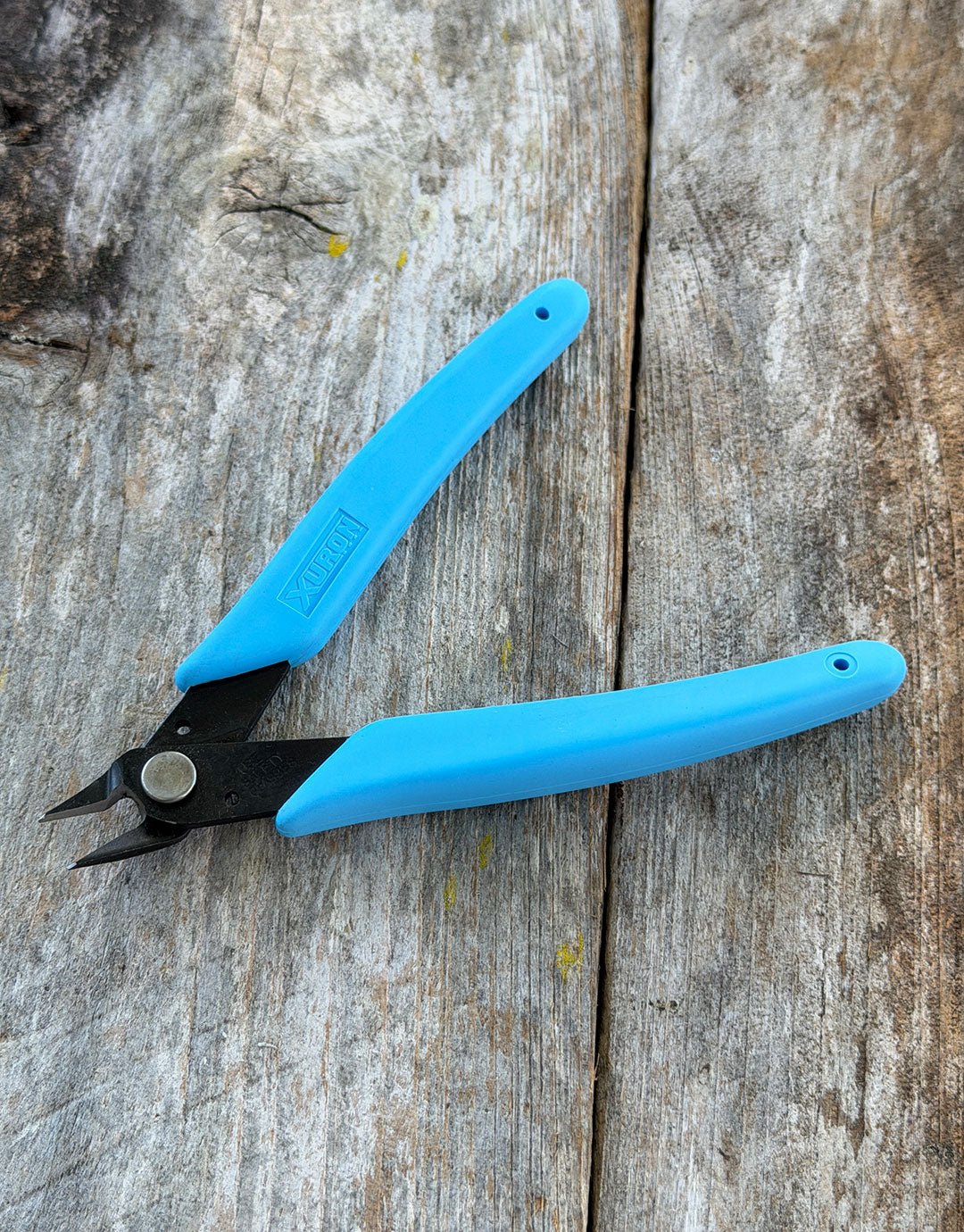 PL4170 = Xuron Flush Micro Cutting Shear
