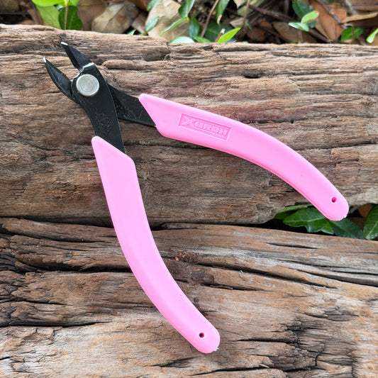 PL42175P = Xuron Flush Cutting Maxi Shear with Pink Handles