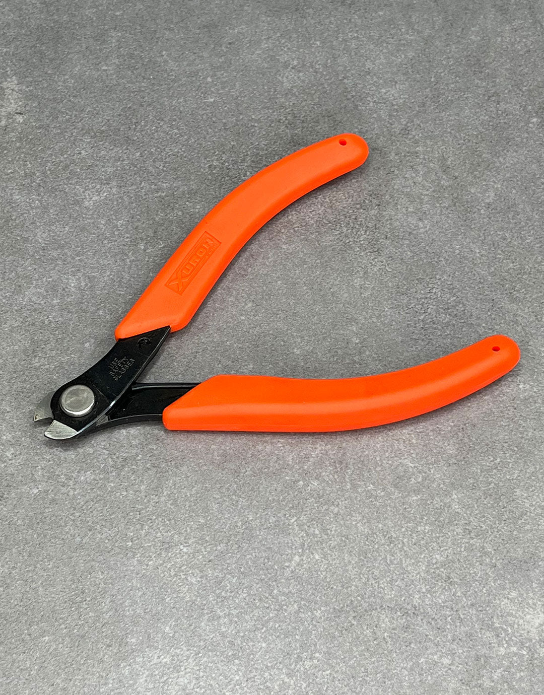 PL42194 = Xuron Hard Wire Cutter with Tapered Head