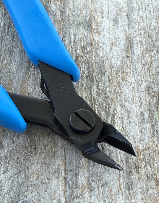 PL49200 = Xuron Tapered Head Flush Cutting Micro Shear