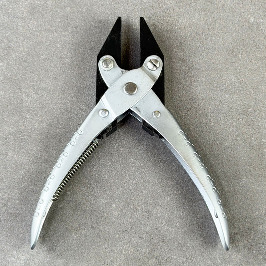 PL8650 = Parallel Flat Nose Pliers with Serrated Jaws