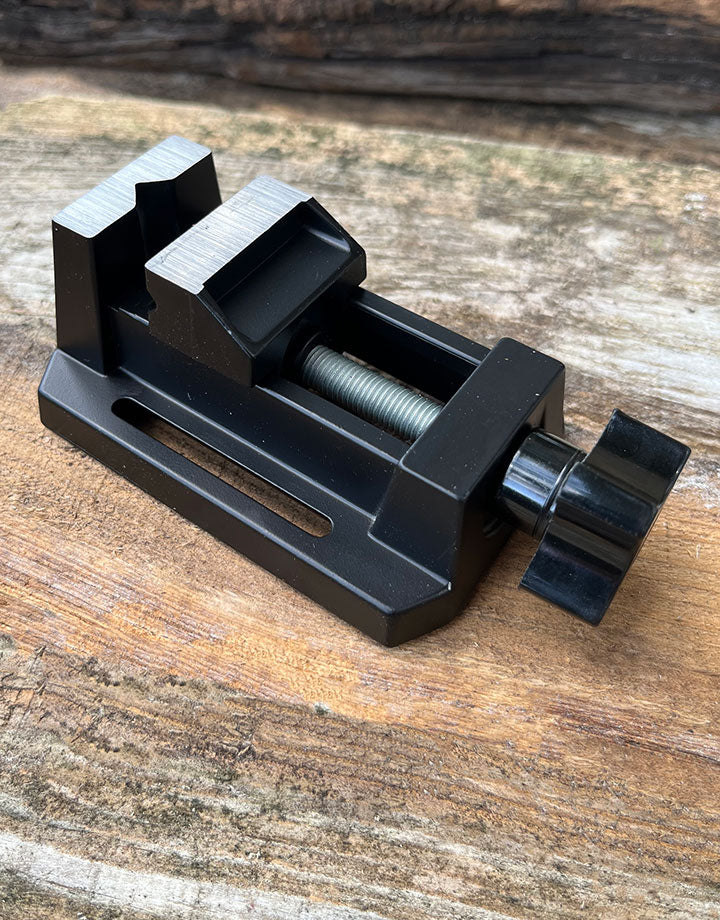 VS3720 = Foredom Mini Vise