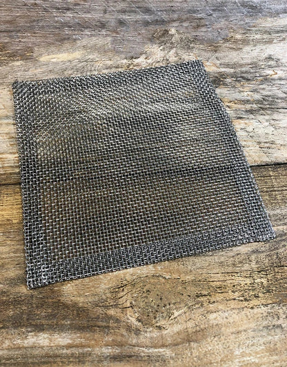 14-315 = Soldering Tripod with Mesh Screen