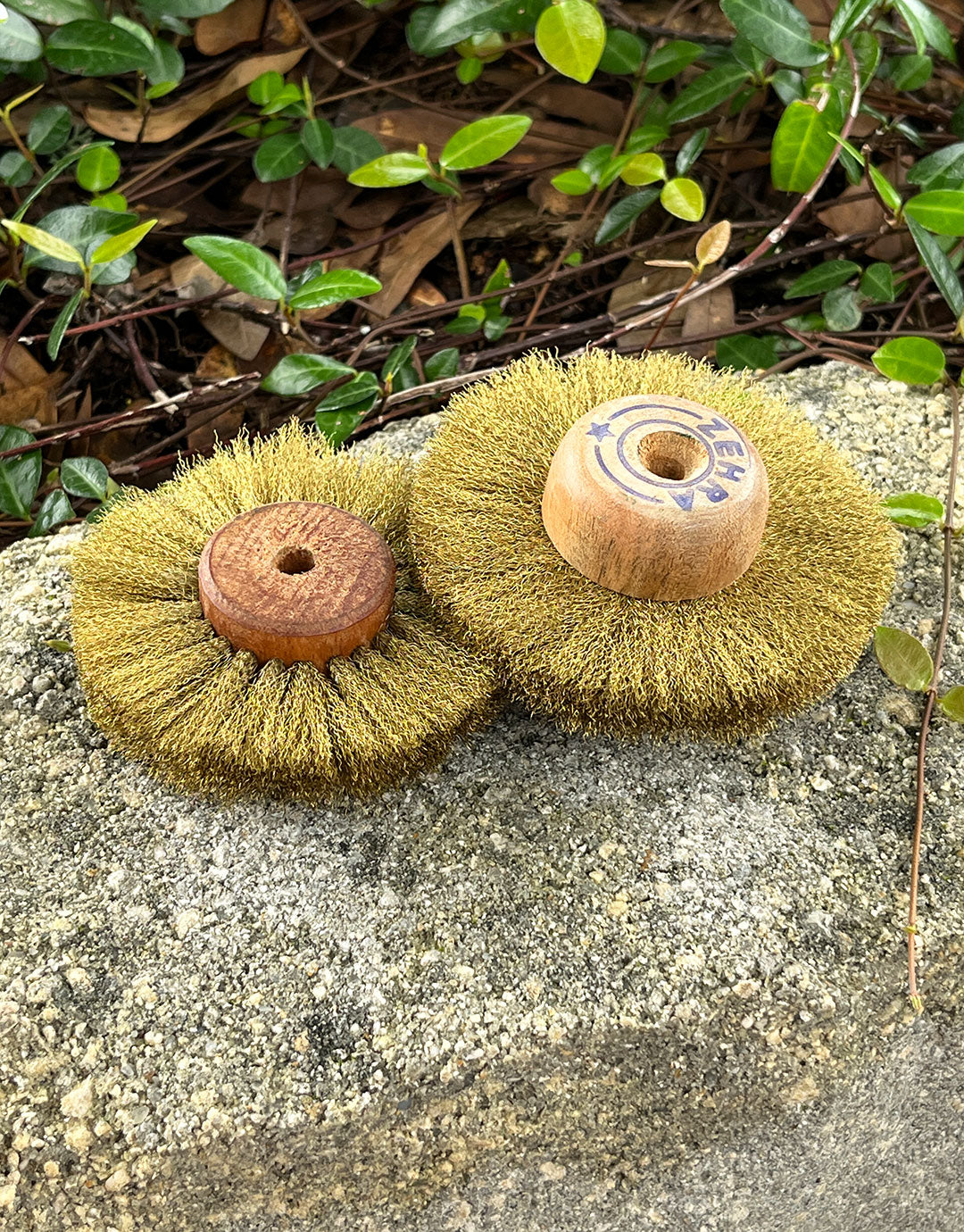 16-44X = Brass Crimped Wire Wood Hub Brushes