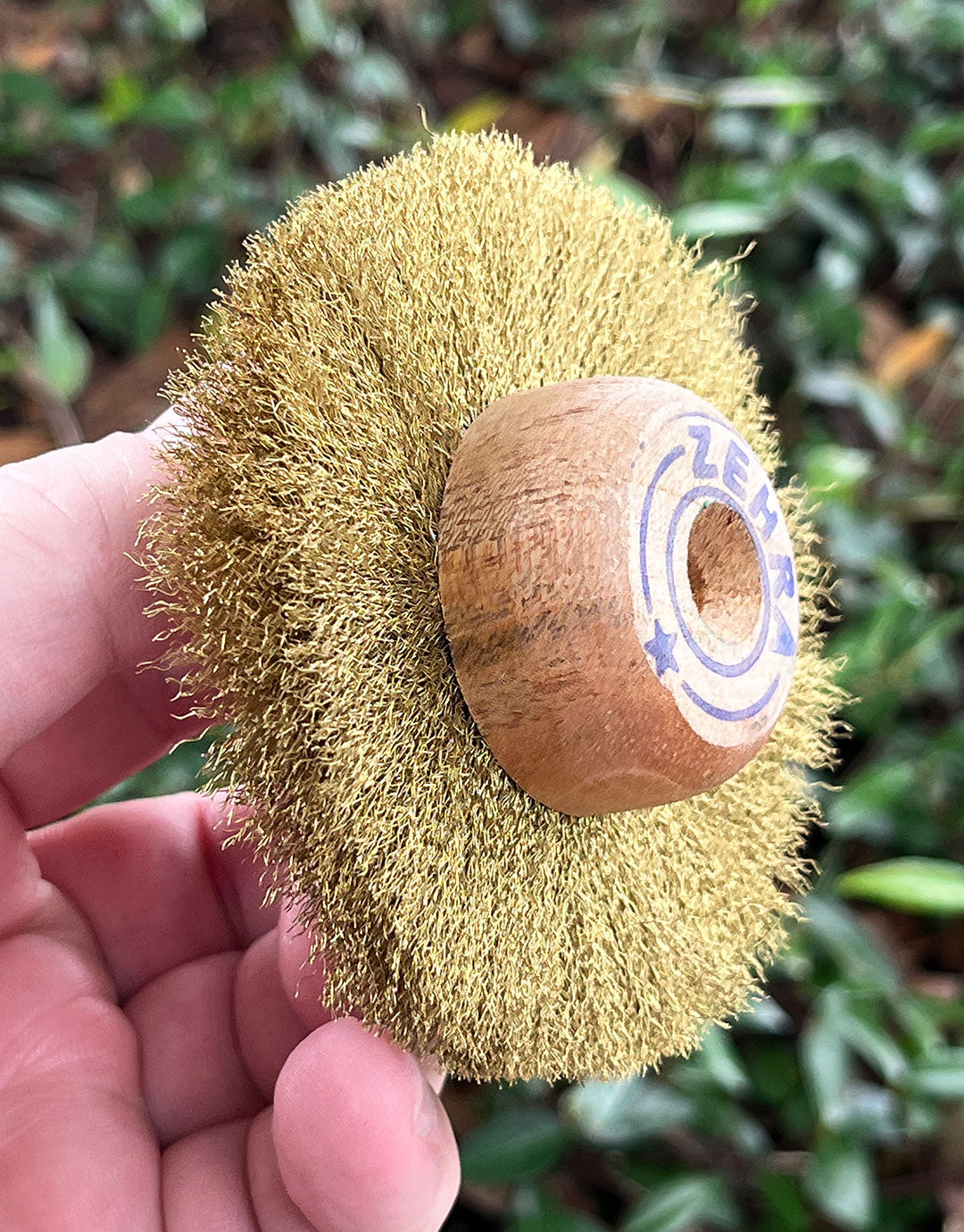 16-44X = Brass Crimped Wire Wood Hub Brushes