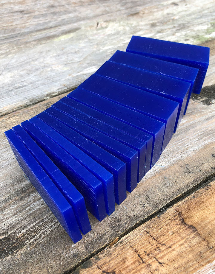 21-0276X = DuMatt Blue Carving Wax Slices