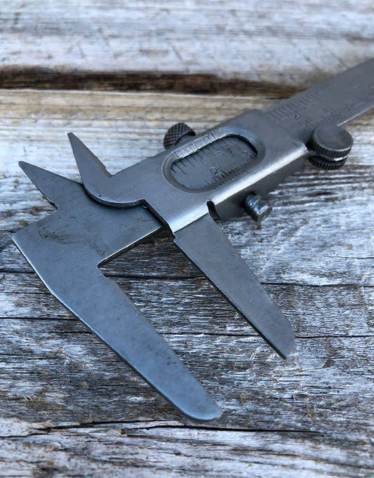 35.174 = Economy Vernier Steel Caliper