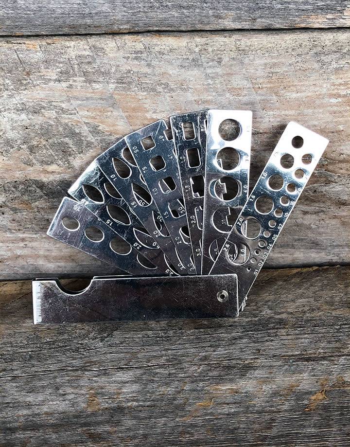 35.561 = Fan Style Diamond Spread Gauge