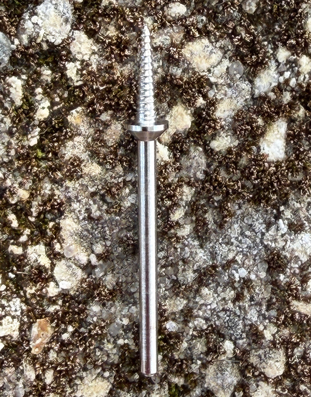 43.120 = MANDREL TAPER SCREW 3/32" (Pkg of 6)