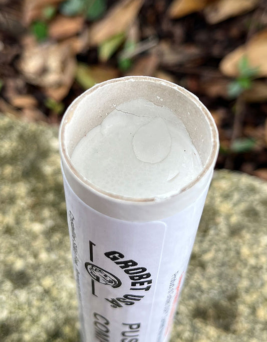 47.376 = White Rouge in Push Up Tube