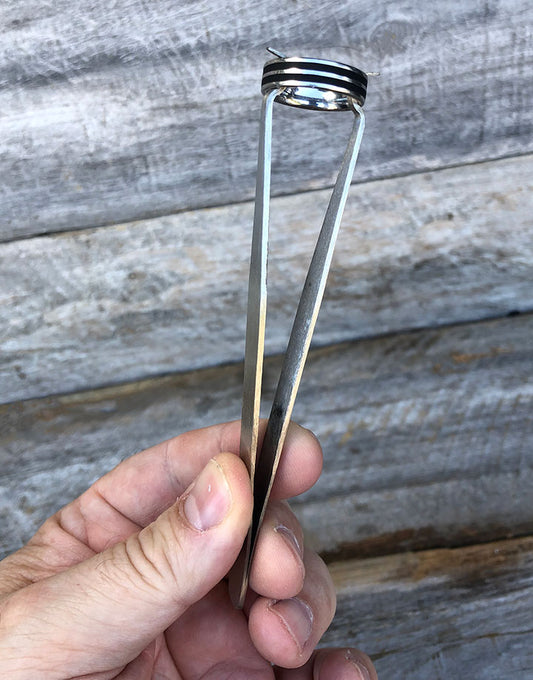 48.230 = TWEEZER RING HOLDING