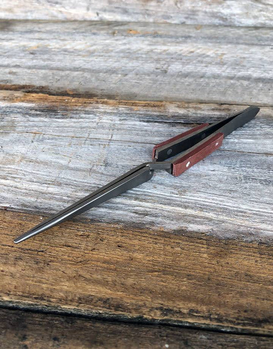 57.766 = Titanium Cross Lock Fiber Grip Tweezers