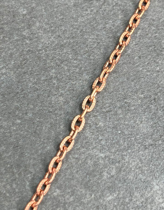 800BR-09 = Brass Fancy Oval Cable Chain 3.2mm wide (FOOT)