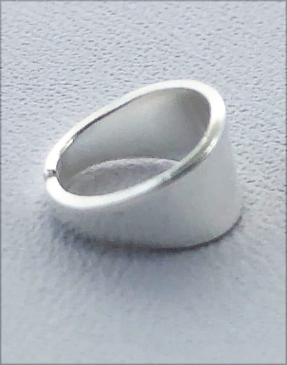 910S-23 = Sterling Silver Split Bail 7.6 x 4.9mm (Pkg of 5)