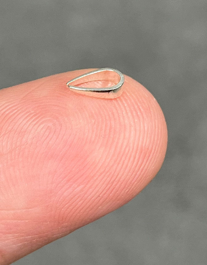 910S-25 = Sterling Silver Split Bail 7 x 2mm (Pkg of 10)