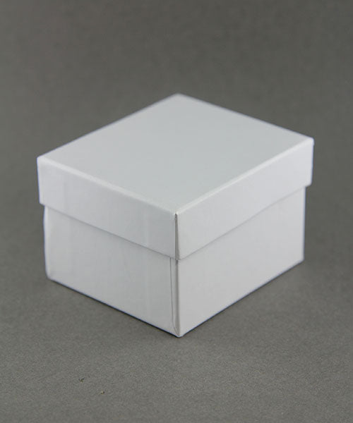 DBX1902EW = Leatherette Earring Box White (EACH)