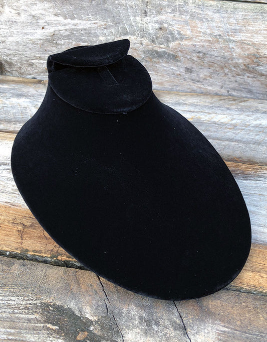 DCH1718 = Value Velvet Necklace Bust with Earring Flap & Ring Clip 4''H