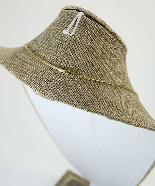 DCH3181 = Burlap Necklace Bust 15-1/2" H