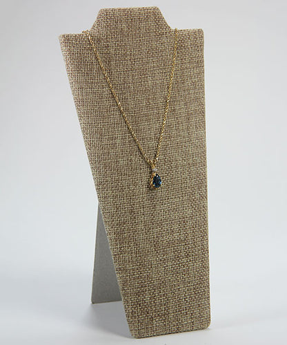 DCH3670 = Burlap Necklace Easel 8" H (Pkg of 6)