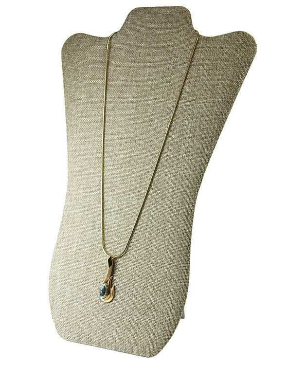 DCH3673 = Burlap Necklace Easel Display 13-3/8" H