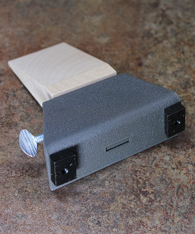 G04556 = Bench Pin Kit for GRS BenchMate