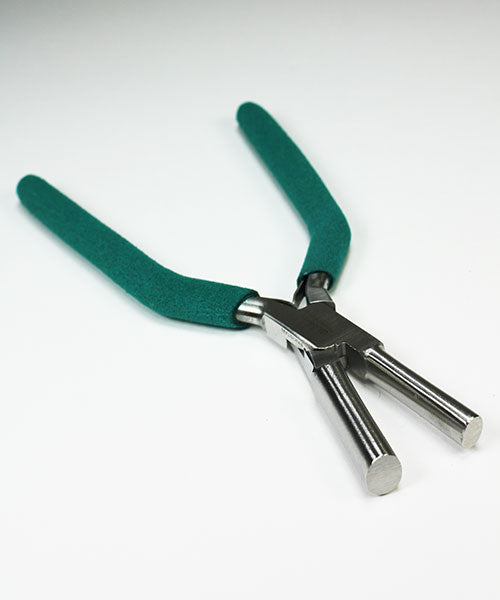 PL6053 = WUBBERS OVAL MANDREL PLIERS LARGE