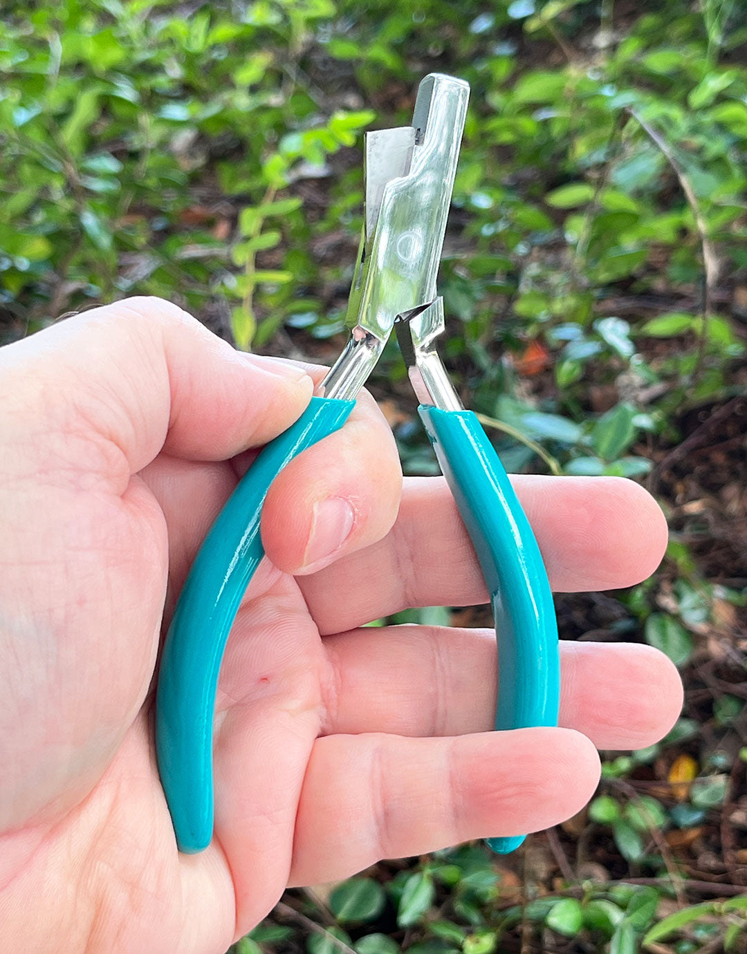 PL818 = SOLDER CUTTING PLIER